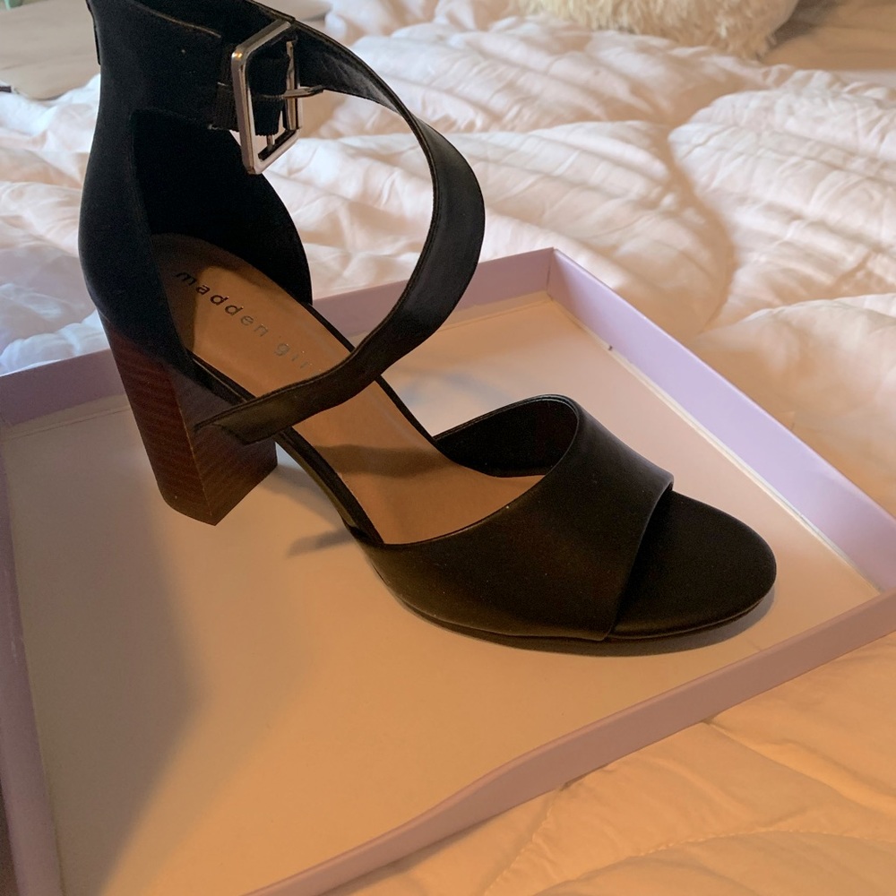 NWT madden Girl heeled sandals. Great shoe but they were a bit too large for me.